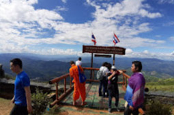Day Trip On Top : ผจญภัยบนดอย  และวัฒนธรรม เชียงราย