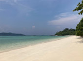 Quicksand Beach: หลีเป๊ะ 3 วัน 2 คืน